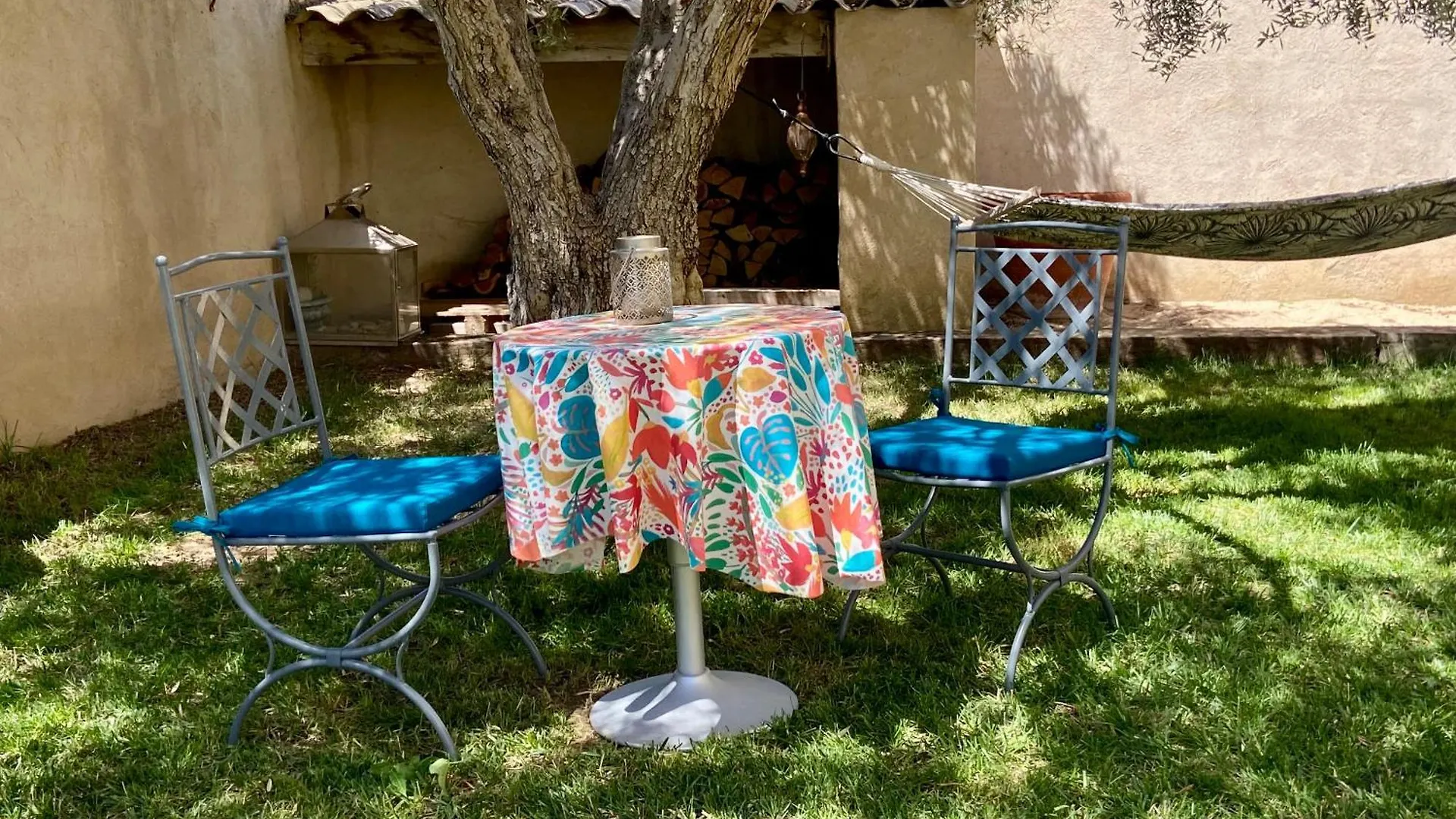 Chambre Spacieuse Avec Jardin Privatif Fontvieille Frankrig